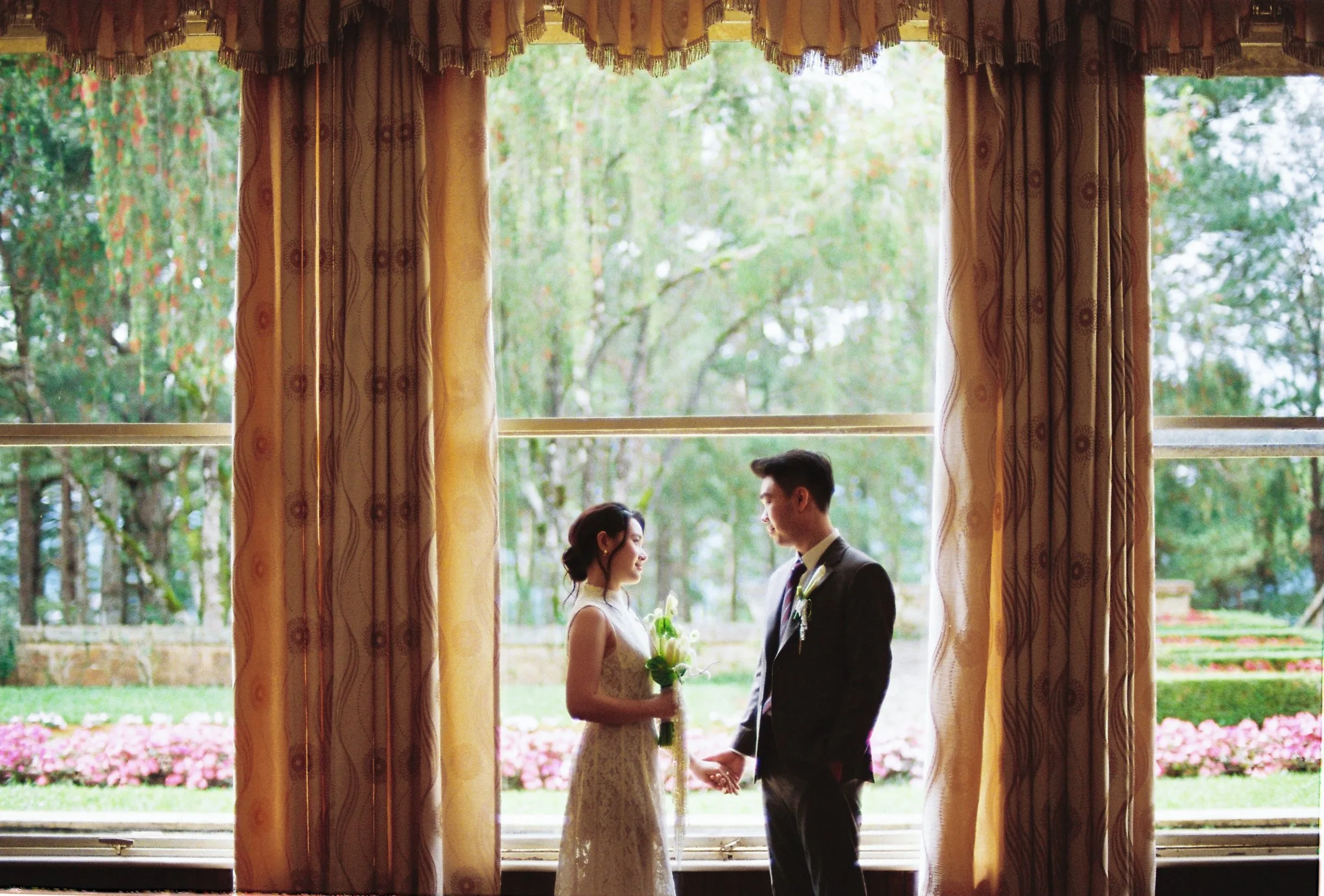 Bình & Hà: A Simple Film Pre-Wedding in Da Lat