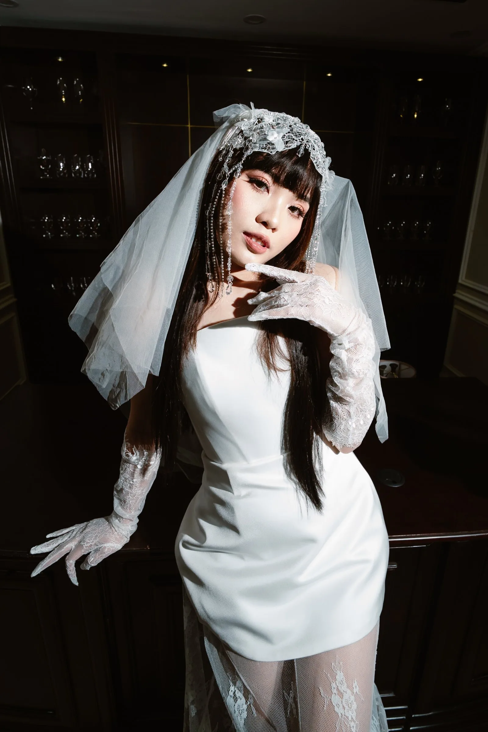 Rain Outside, a Party Within: An Intimate Da Nang Wedding | Ân & Thương