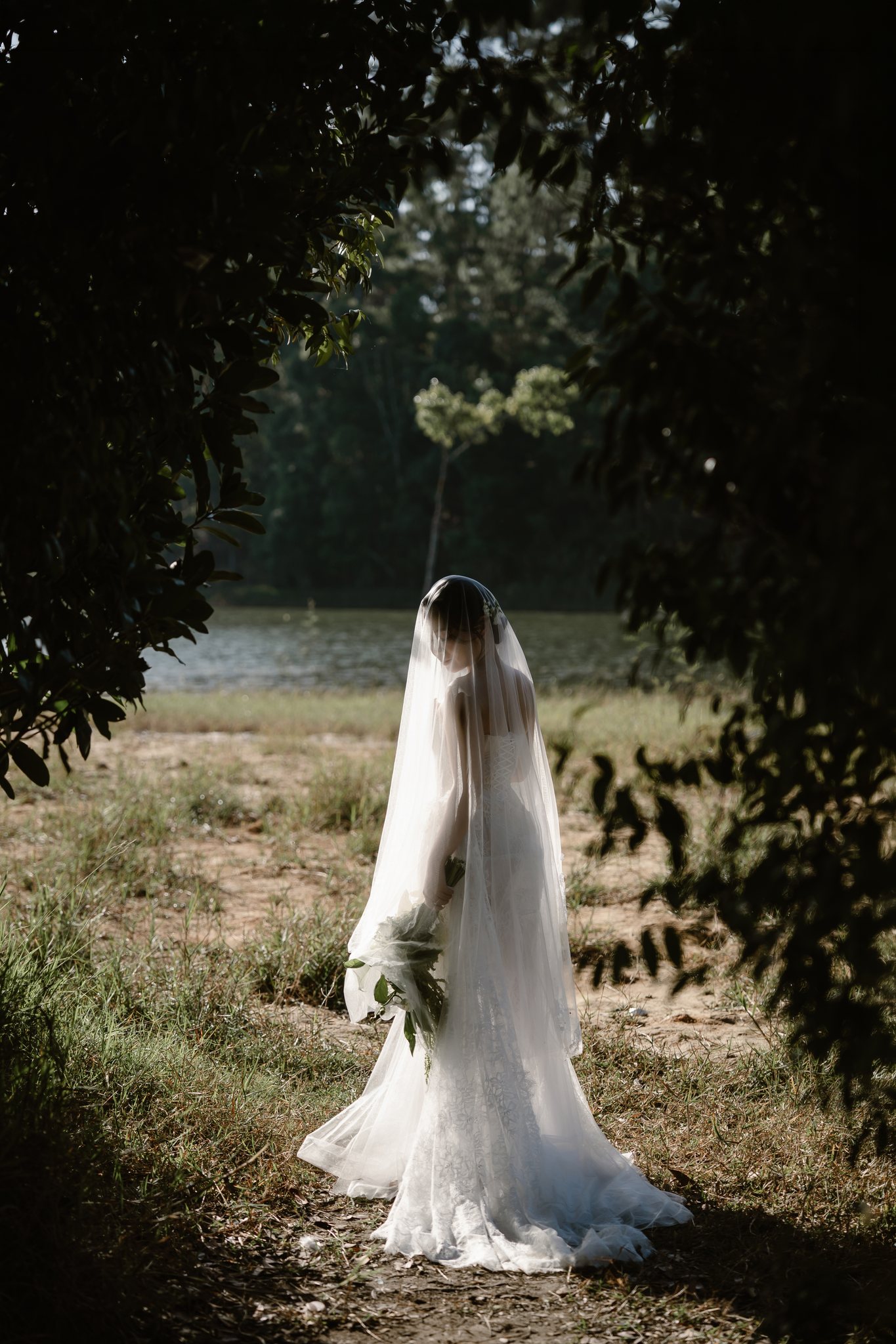 An & Phuong: A Three-Location Da Lat Pre-Wedding & Engagement Shoot, from Misty Suoi Tia to the Cau Dat Tea Hills