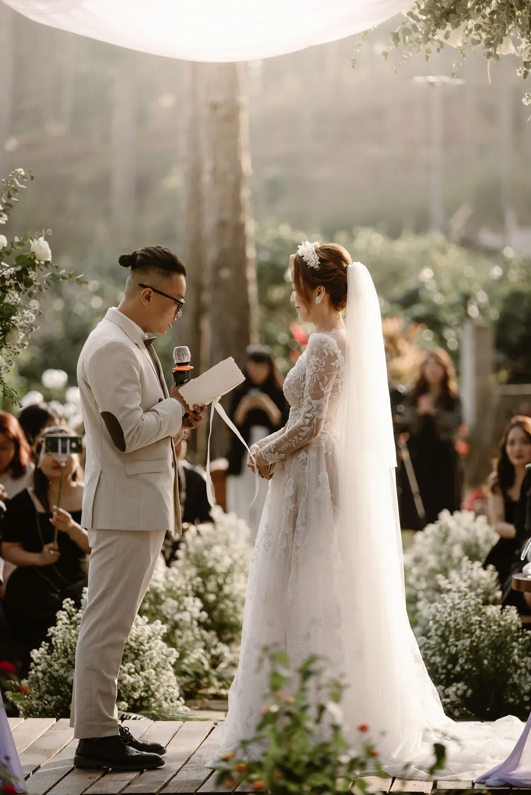 A Da Lat Destination Wedding in the Pine Forest, Huy & Tú