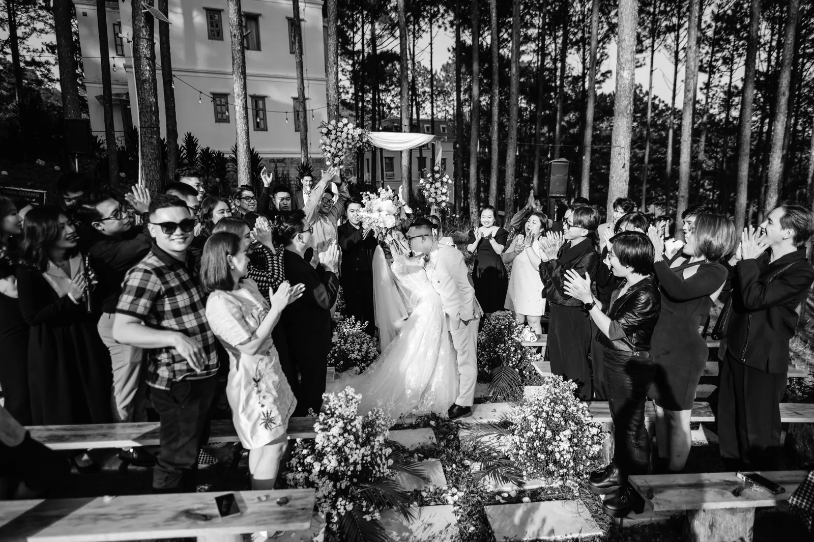 A Da Lat Destination Wedding in the Pine Forest, Huy & Tú