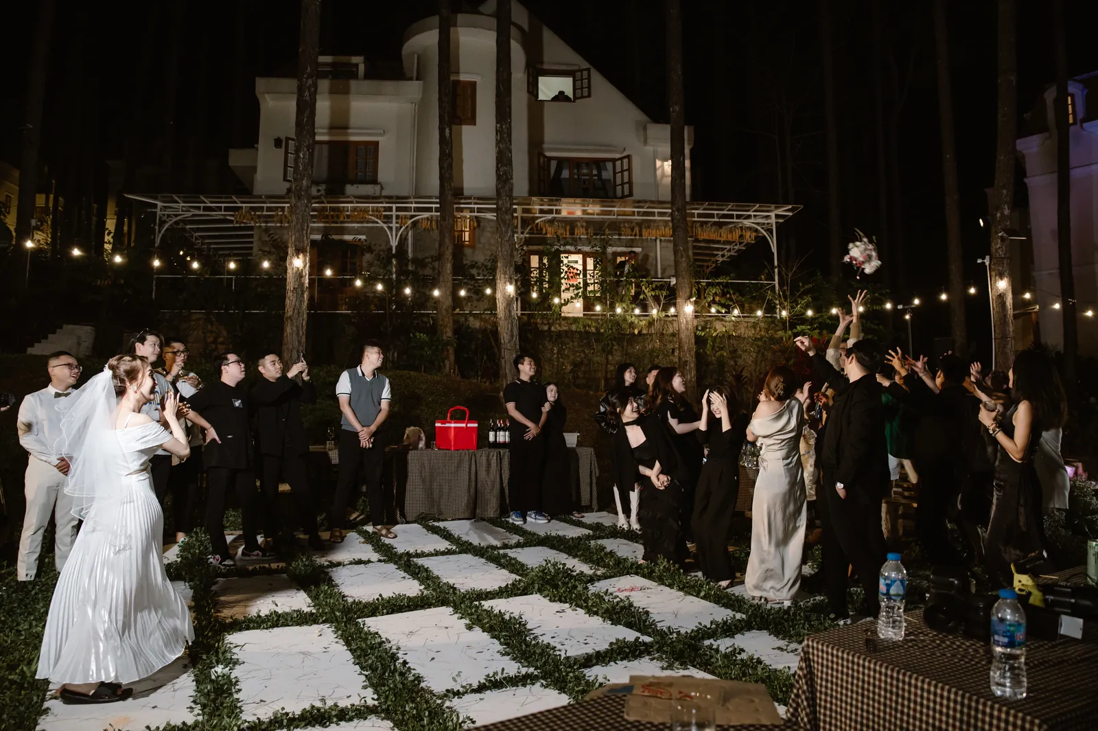 A Da Lat Destination Wedding in the Pine Forest, Huy & Tú