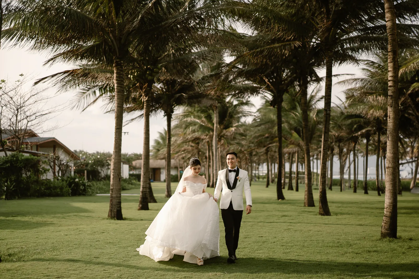 A Destination Beach Wedding at Mövenpick Resort Cam Ranh, Nha Trang | Long & Hà