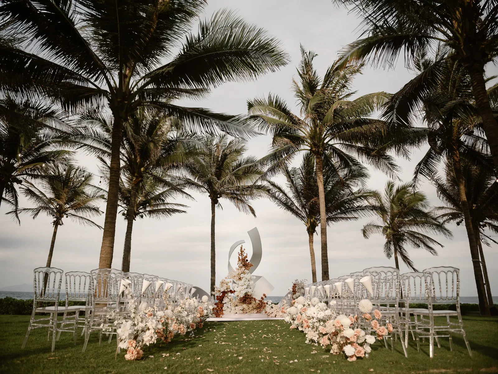 A Destination Beach Wedding at Mövenpick Resort Cam Ranh, Nha Trang | Long & Hà