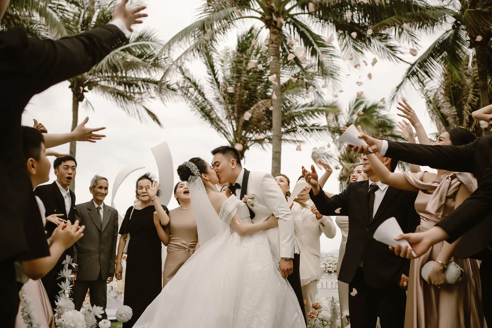 A Destination Beach Wedding at Mövenpick Resort Cam Ranh, Nha Trang | Long & Hà