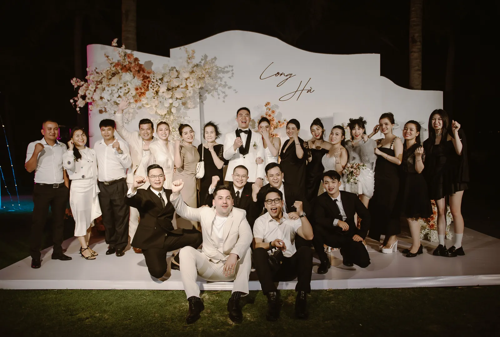 A Destination Beach Wedding at Mövenpick Resort Cam Ranh, Nha Trang | Long & Hà