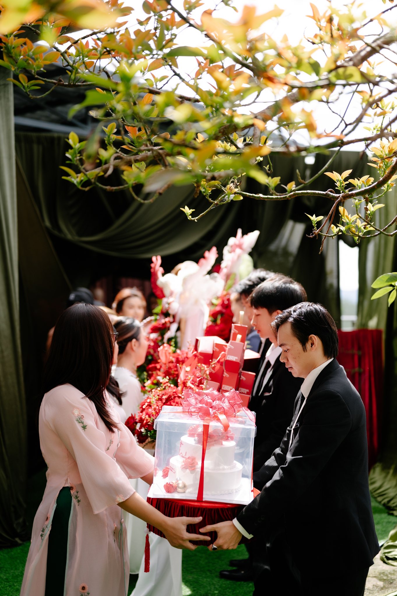 Da Lat Traditional Wedding Ceremony (Le Gia Tien): A Documentary Story on a Cold Morning (Nguyen & Quan)