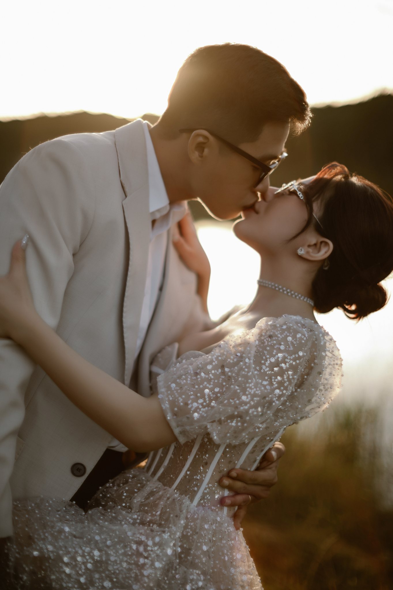 Phuong Anh & Thai: A Misty Pine Forest Pre-Wedding & Engagement Shoot in Da Lat