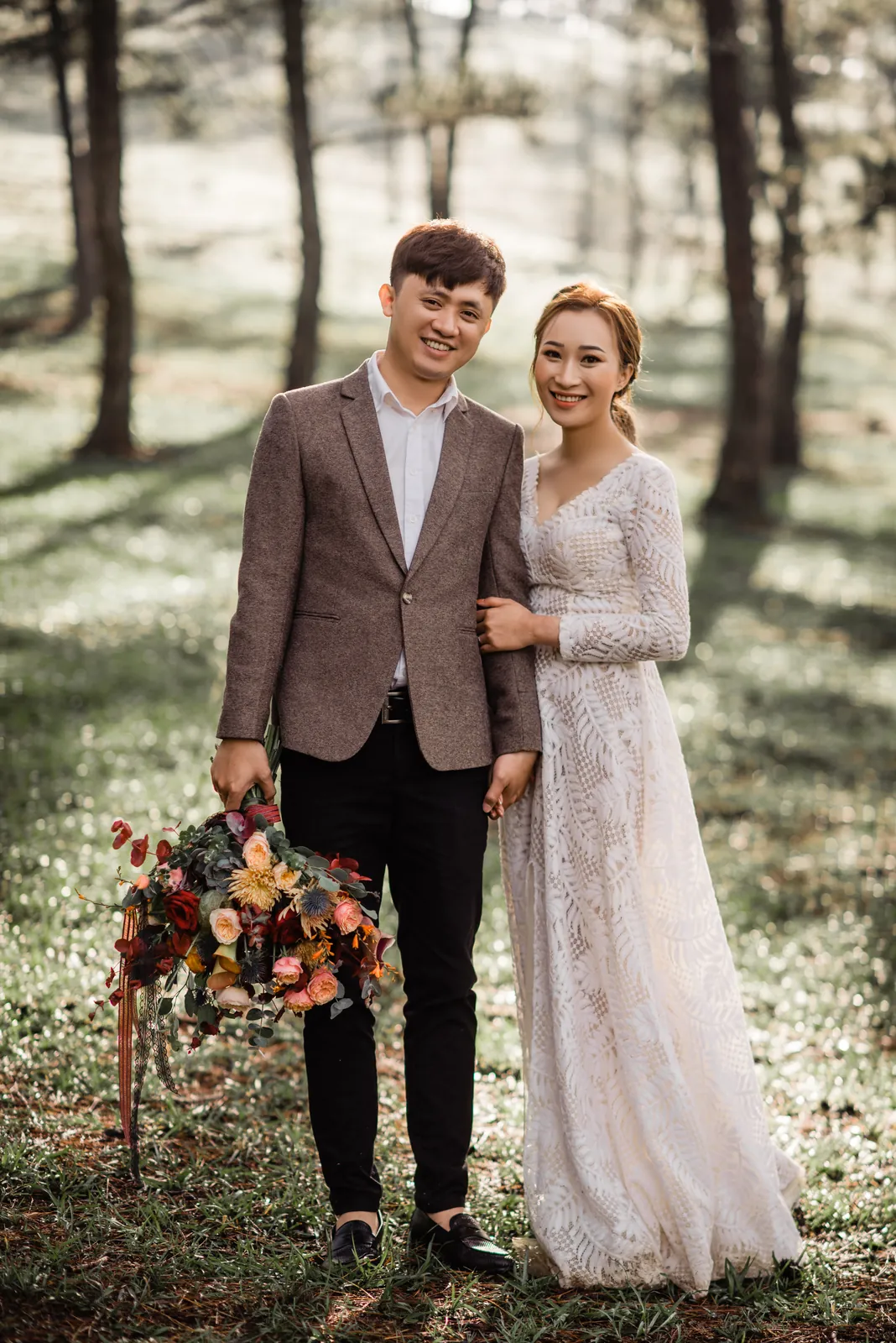 Quỳnh Anh & Trí: A Sunrise Da Lat Pre-Wedding Above a Sea of Clouds