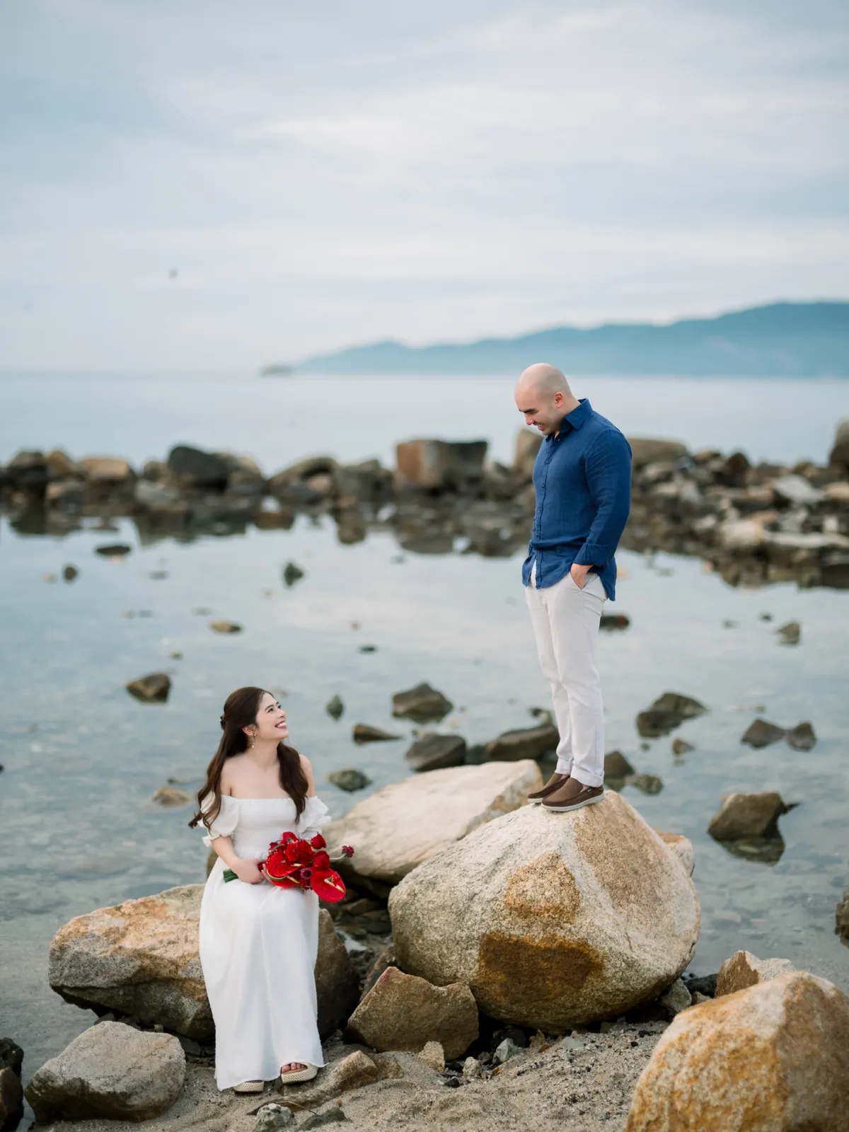A Sunset Pre-Wedding at L'Alya Ninh Van Bay, Nha Trang | Stephanie & Dung