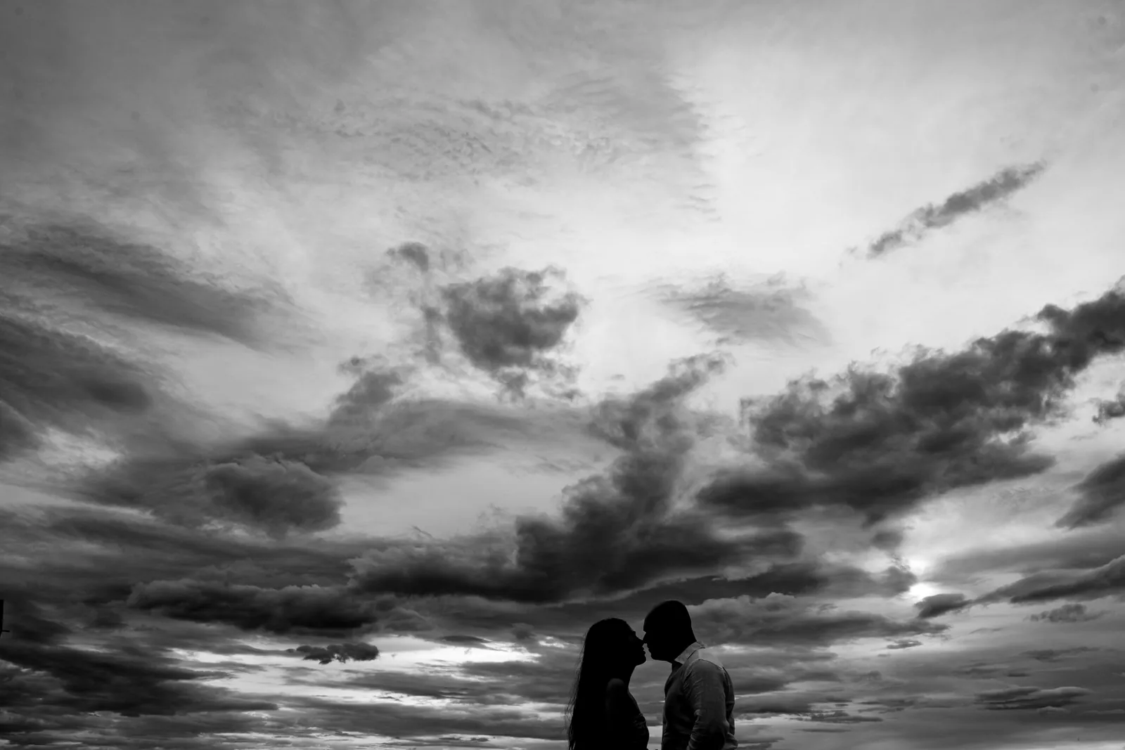 A Sunset Pre-Wedding at L'Alya Ninh Van Bay, Nha Trang | Stephanie & Dung