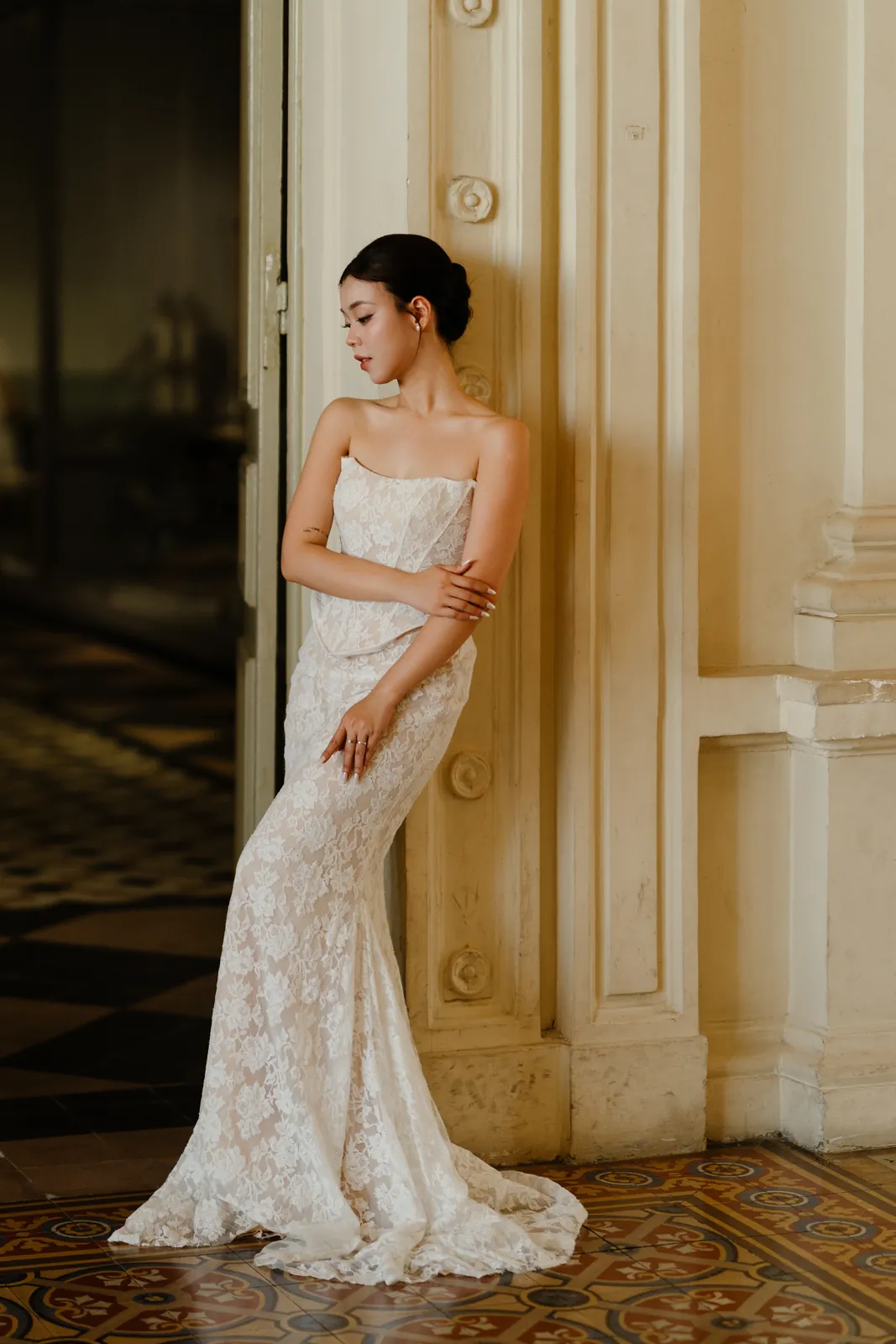 A Saigon Pre-Wedding in Three Scenes: Dream Garden, the City Museum and the Thu Thiem Rooftop | Thịnh & Tuyền