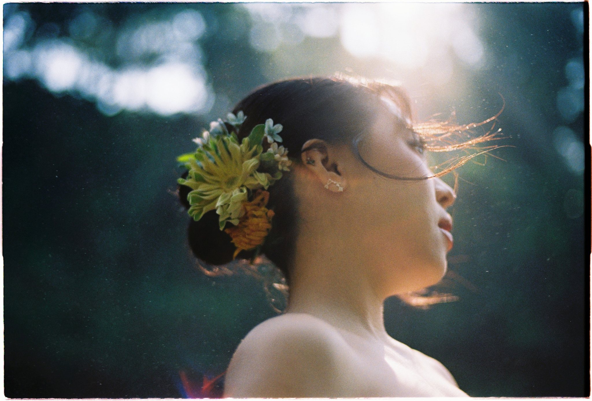 A Da Lat Waterfall Elopement on 35mm Film — Tiến Anh & Trân's Private Vow Ceremony at Liêng Chi Nha & Suối Tía