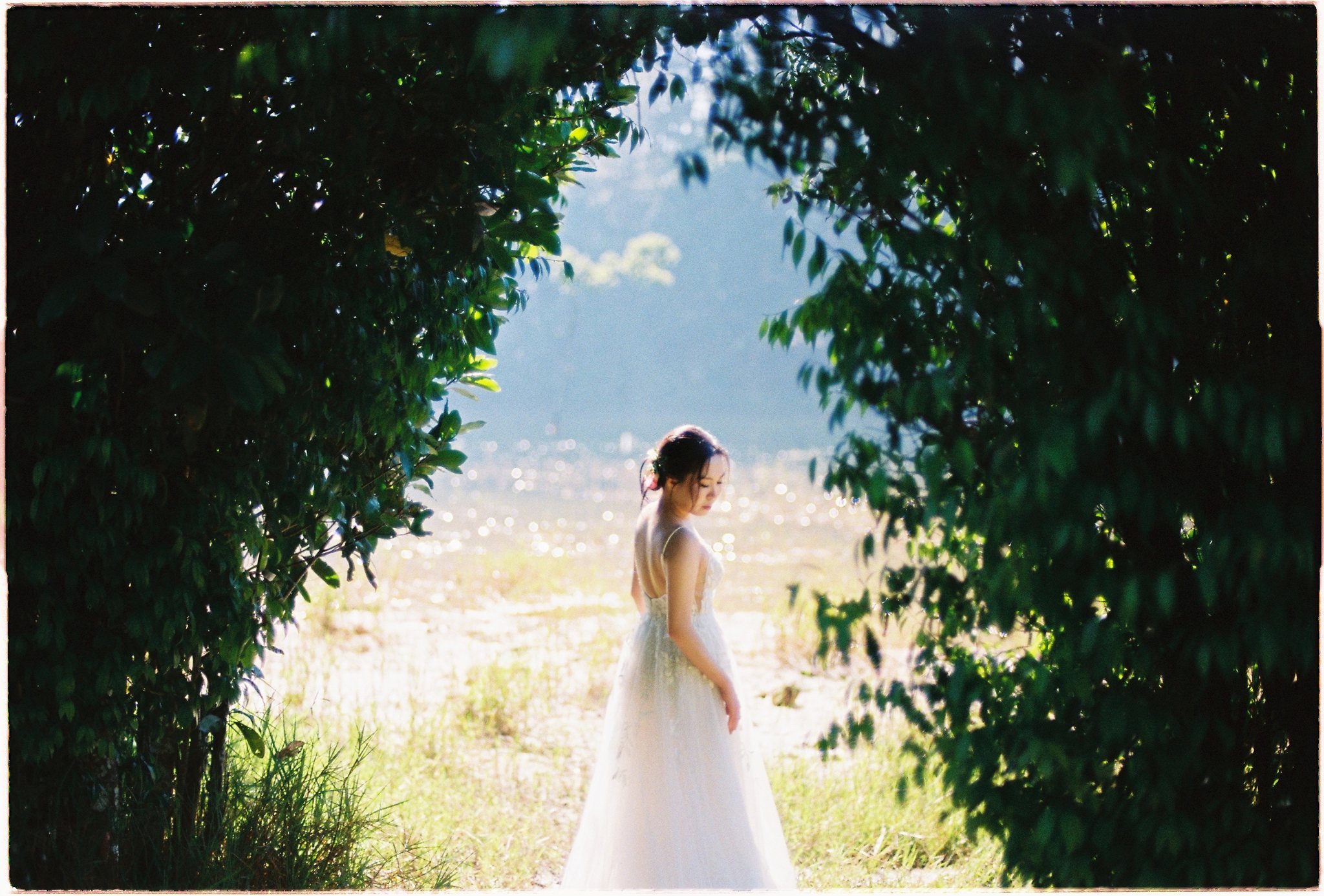 A Da Lat Waterfall Elopement on 35mm Film — Tiến Anh & Trân's Private Vow Ceremony at Liêng Chi Nha & Suối Tía