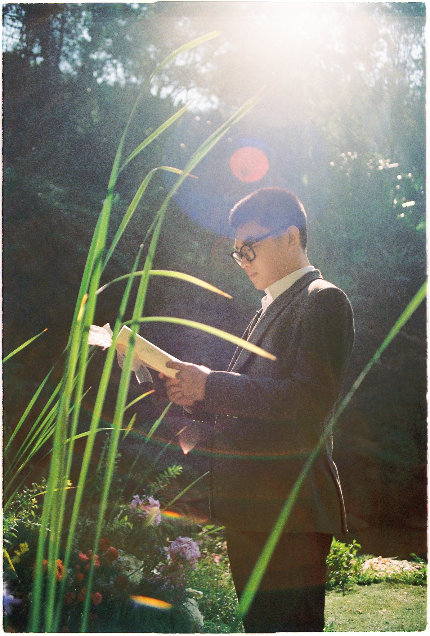 A Da Lat Waterfall Elopement on 35mm Film — Tiến Anh & Trân's Private Vow Ceremony at Liêng Chi Nha & Suối Tía