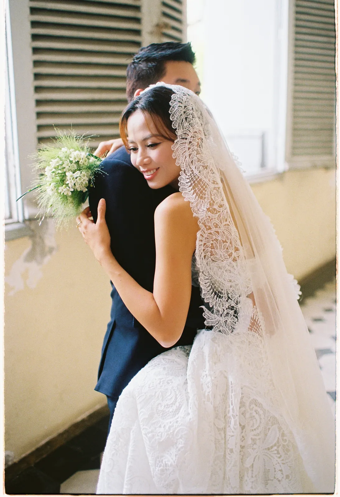 Vince & Ngoc: A Saigon Film Pre-Wedding at the Opera House and City Museum