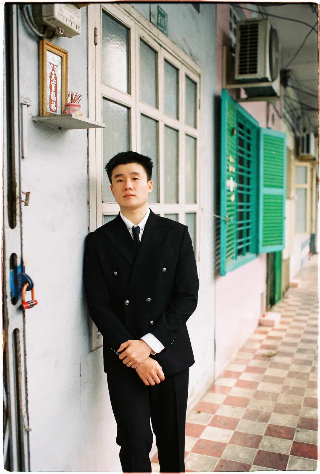 A Saigon Film Pre-Wedding in Three Looks: Áo Dài, Cheongsam and a European Rooftop | Ngọc & Phong